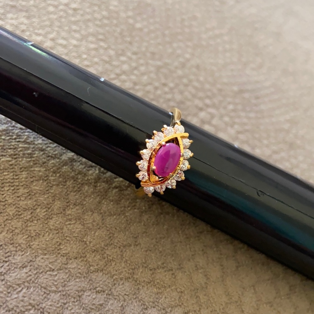 15 Stone Ring with Pink Center Stone Gold 💍 Ring